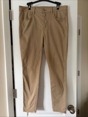 American Eagle Outfitters Skinny Jeans in Tan